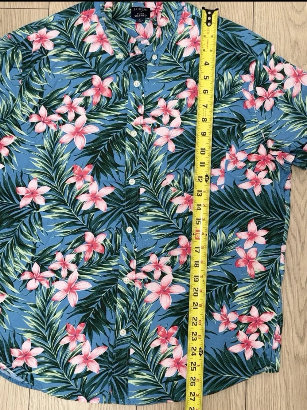 J.Crew Mens XL Tropical Hawaiian Blue Pink Floral Palm Leaf Short Sleeve Shirt